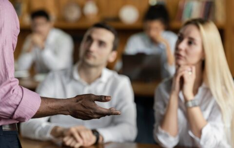 FORMAZIONE CONTINUA PER LA LINGUISTICA MODERNA